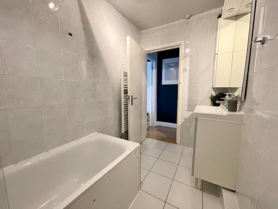 *New* Beautiful 2 Bedroom House In Central Location Londres Exterior foto